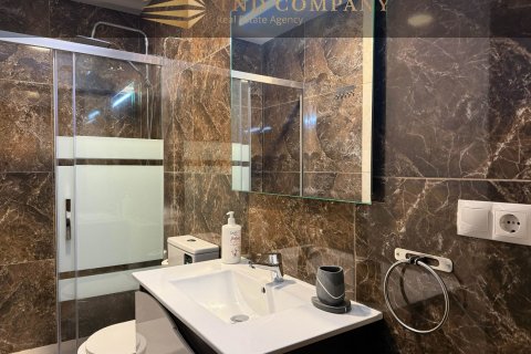 Продажа квартиры в Бенидорм, Аликанте, Испания 2 спальни,  №122574 - фото 2