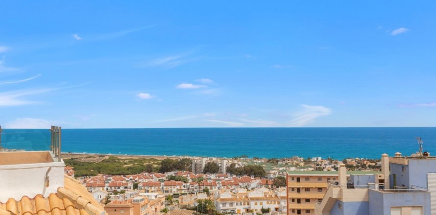 Apartamento Torrevieja, Alicante, España 3 dormitorios, 118 m2 No. 122580