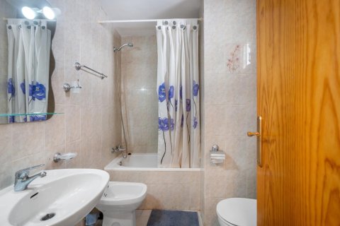 Apartamento en venta Torrevieja, Alicante, España 3 dormitorios, 118 m2 No. 122580 - foto 16