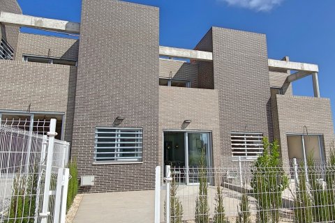 Bungalow in vendita Torrevieja, Alicante, Spagna 2 camere da letto, 76 mq. N° 128388 - foto 4