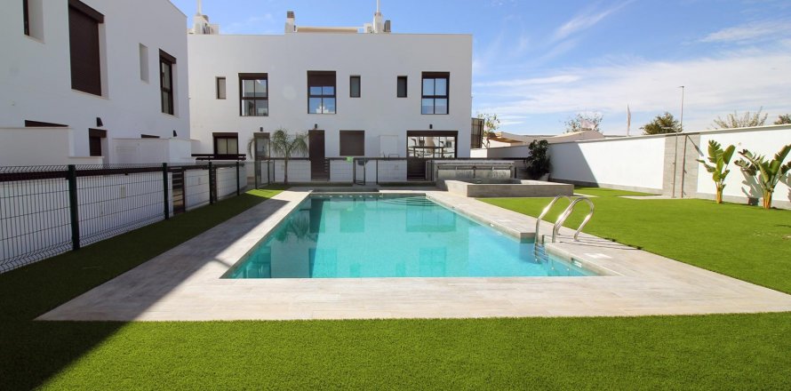 Villa Pilar de la Horadada, Alicante, Spain 3 bedrooms, 108 sq.m. No. 128382