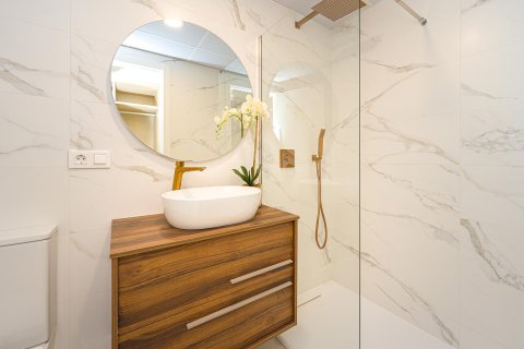 Продажа квартиры в Вильяхойоса, Аликанте, Испания 2 спальни, 83м2 №128332 - фото 17