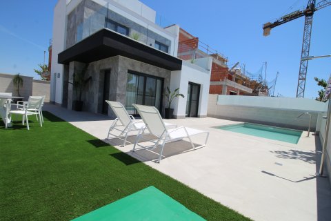 Villa for sale Pilar de la Horadada, Alicante, Spain 3 bedrooms, 194 sq.m. No. 123475 - photo 23