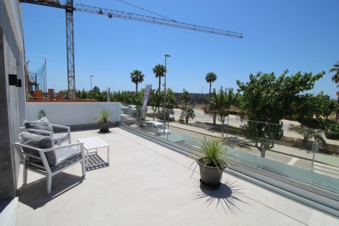 Villa for sale Pilar de la Horadada, Alicante, Spain 3 bedrooms, 194 sq.m. No. 123475 - photo 27