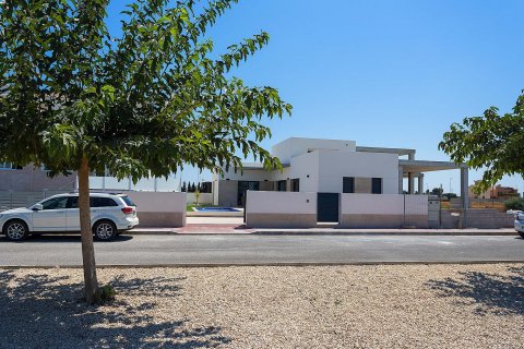 Villa for sale Daya Nueva, Alicante, Spain 3 bedrooms, 108 sq.m. No. 131360 - photo 17