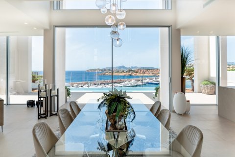 Villa in vendita Port Adriano, Mallorca, Spagna 4 camere da letto, 615 mq. N° 128055 - foto 1