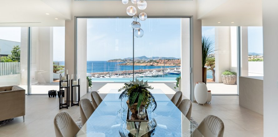 Villa Port Adriano, Mallorca, Spagna 4 camere da letto, 615 mq. N° 128055