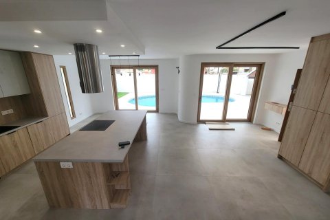 Villa for sale Cabo Roig, Alicante, Spain 3 bedrooms, 156 sq.m. No. 125824 - photo 5