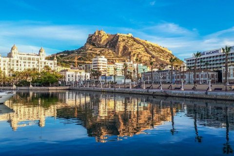 Apartamento en venta Alicante, España 2 dormitorios, 74 m2 No. 125828 - foto 16