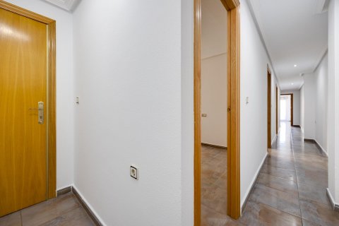 Wohnung zum Verkauf Torrevieja, Alicante, Spanien 3 Schlafzimmer, 101 m2 Nr. 125823 - Foto 2