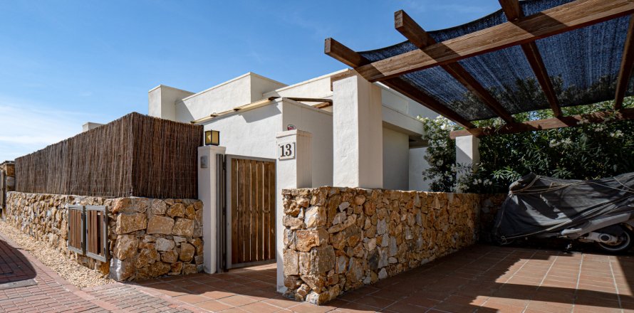 Villa Alicante, España 5 dormitorios, 200 m2 No. 126976