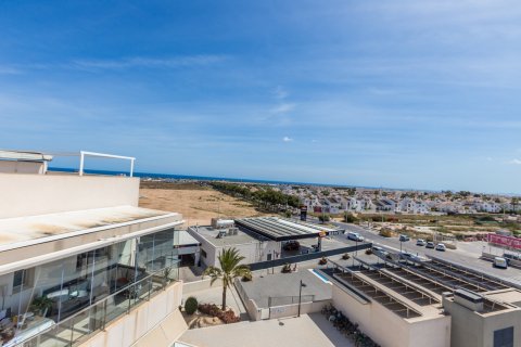Huoneisto myytävänä Villamartin, Alicante, Espanja, 4 makuuhuonetta, 167 m2 No. 126975 - kuva 4