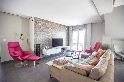 Huoneisto myytävänä Villamartin, Alicante, Espanja, 4 makuuhuonetta, 167 m2 No. 126975 - kuva 6