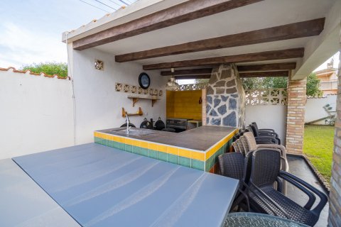 Villa for sale Cabo Roig, Alicante, Spain 9 bedrooms, 230 sq.m. No. 126974 - photo 30