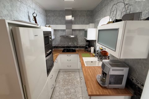 Huvila myytävänä Torrevieja, Alicante, Espanja, 3 makuuhuonetta, 198 m2 No. 125395 - kuva 7