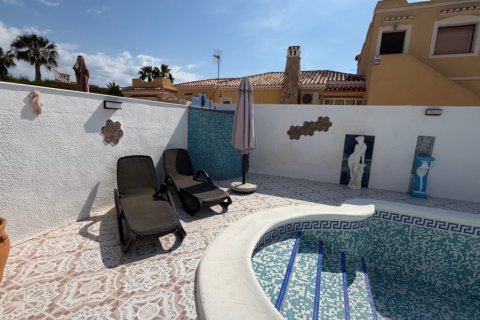 Huvila myytävänä Torrevieja, Alicante, Espanja, 3 makuuhuonetta, 198 m2 No. 125395 - kuva 16
