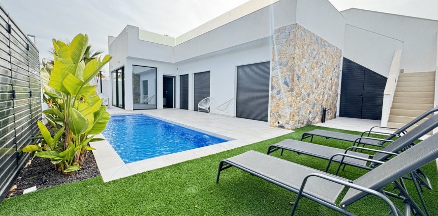 Villa Pilar de la Horadada, Alicante, Spanien 3 Schlafzimmer, 85 m2 Nr. 125679
