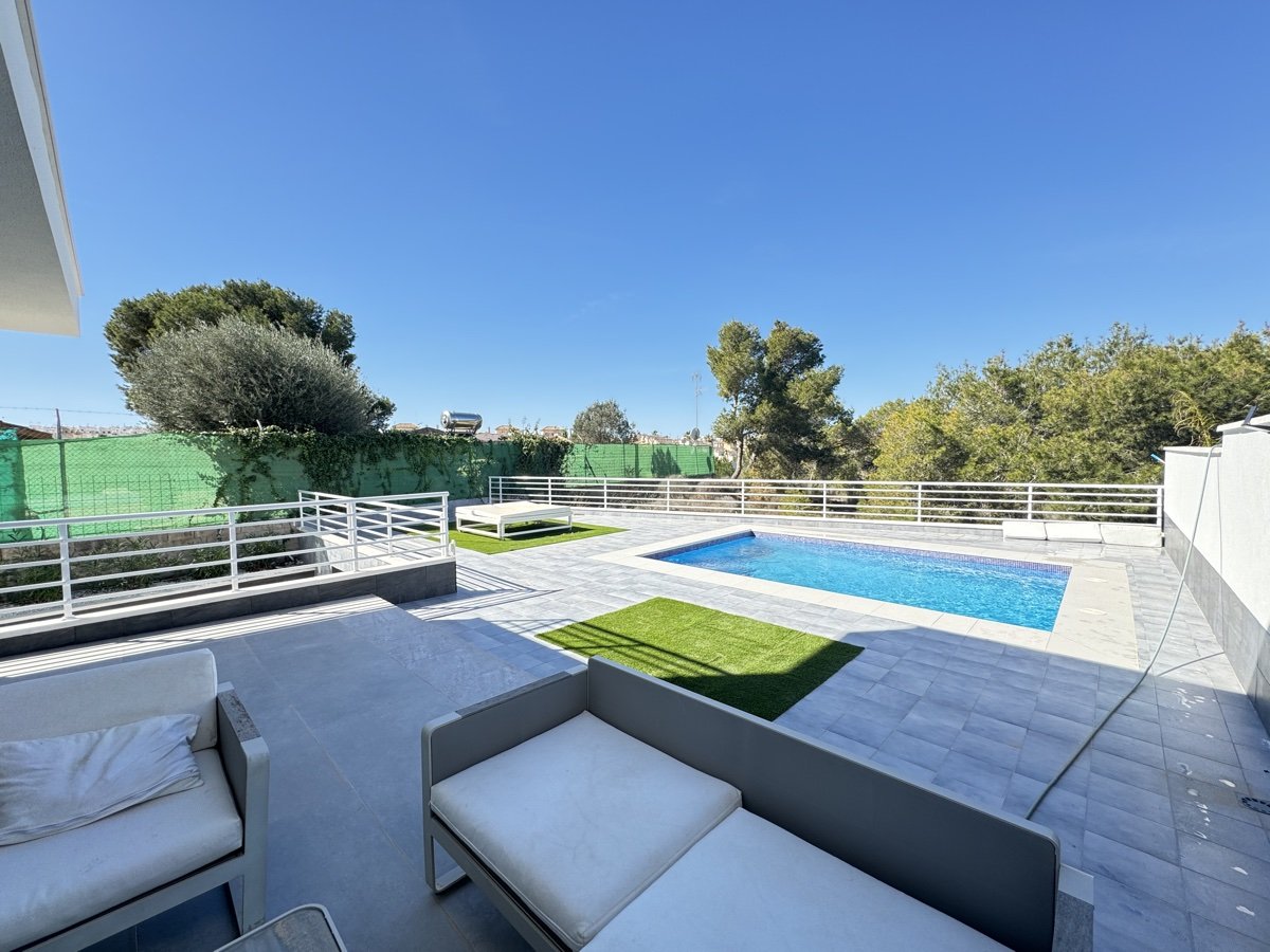 Willa w Los Balcones, Alicante, Hiszpania 4 sypialnie, 160 mkw. nr 125681