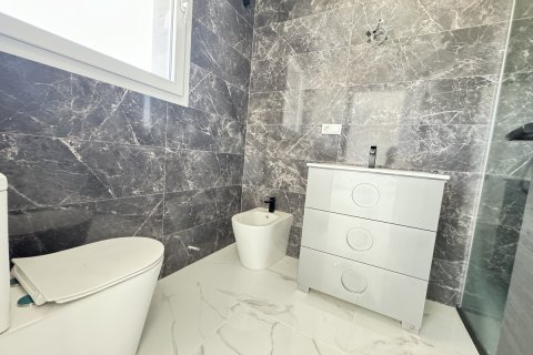 Villa in vendita Los Balcones, Alicante, Spagna 4 camere da letto, 160 mq. N° 125681 - foto 11