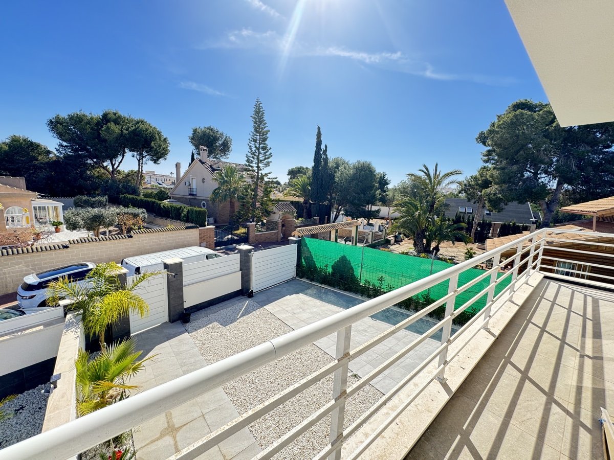 Willa w Los Balcones, Alicante, Hiszpania 4 sypialnie, 160 mkw. nr 125681
