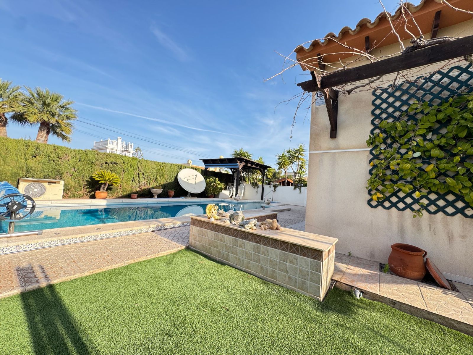 Villa in Cabo Roig, Alicante, Spain 3 bedrooms, 178 sq.m. No. 125678