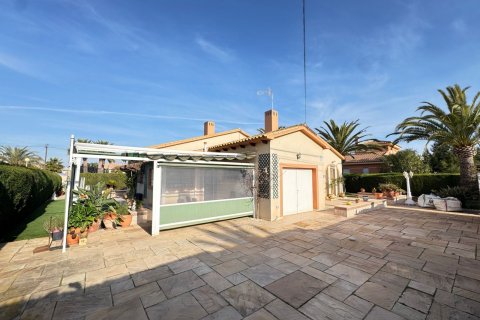 Villa till salu i Cabo Roig, Alicante, Spanien 3 sovrum, 178 kvm. Nr. 125678 - foto 23