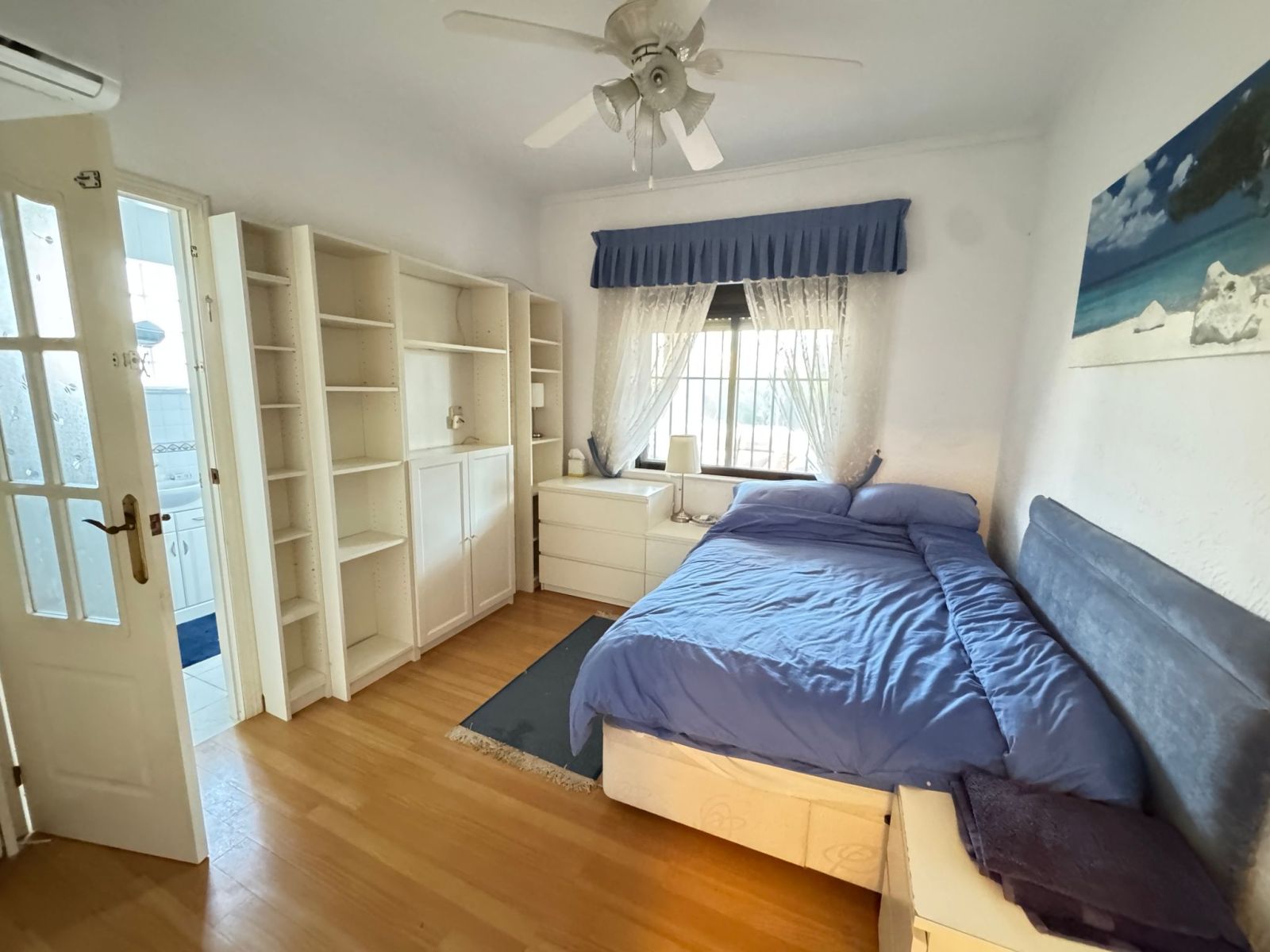 Villa in Cabo Roig, Alicante, Spain 3 bedrooms, 178 sq.m. No. 125678
