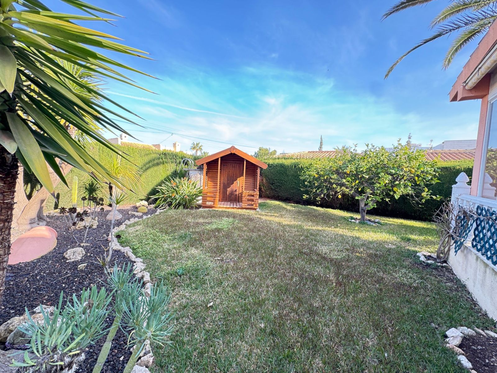 Villa in Cabo Roig, Alicante, Spain 3 bedrooms, 178 sq.m. No. 125678