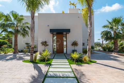 Villa for sale Pinar De Campoverde, Alicante, Spain 4 bedrooms, 560 sq.m. No. 125108 - photo 3