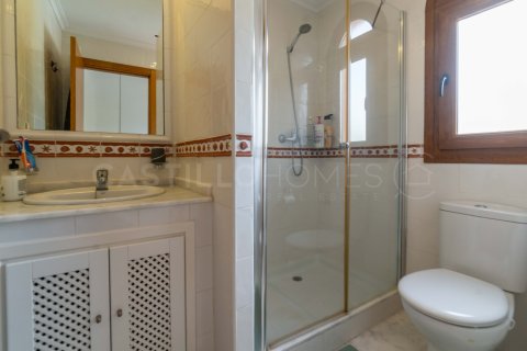 Villa for sale San Miguel de Salinas, Alicante, Spain 4 bedrooms, 157 sq.m. No. 125126 - photo 26