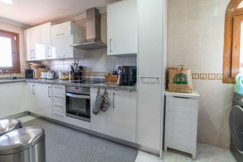 Villa for sale San Miguel de Salinas, Alicante, Spain 4 bedrooms, 157 sq.m. No. 125126 - photo 8