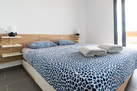 Huoneisto myytävänä Villamartin, Alicante, Espanja, 2 makuuhuonetta, 84 m2 No. 125107 - kuva 14