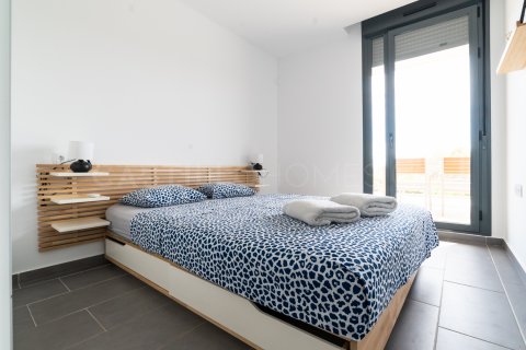 Huoneisto myytävänä Villamartin, Alicante, Espanja, 2 makuuhuonetta, 84 m2 No. 125107 - kuva 13