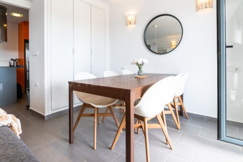 Huoneisto myytävänä Villamartin, Alicante, Espanja, 2 makuuhuonetta, 84 m2 No. 125107 - kuva 7
