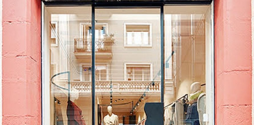 Commercial property Barcelona, Spain 110 sq.m. No. 122699