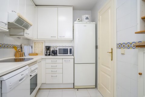 Apartment for rent Malaga, Spain 3 bedrooms, 120 sq.m. No. 130045 - photo 8