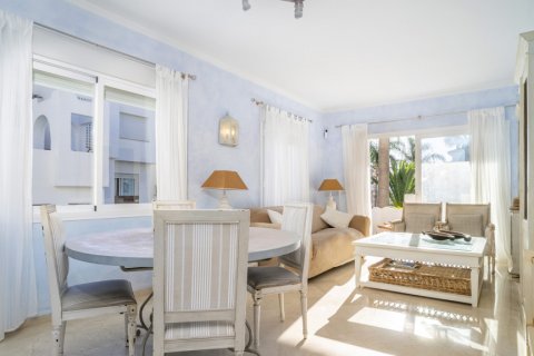 Apartment for rent Malaga, Spain 3 bedrooms, 120 sq.m. No. 130045 - photo 1