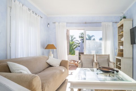 Apartment for rent Malaga, Spain 3 bedrooms, 120 sq.m. No. 130045 - photo 20