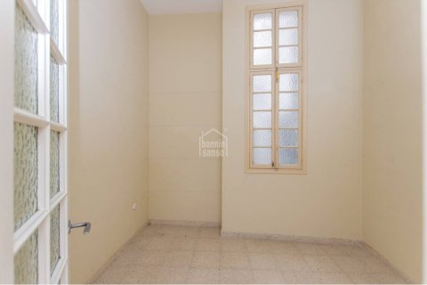 Продажа коммерческой недвижимости Маон, Менорка, Испания 77м2 №129482 - фото 5
