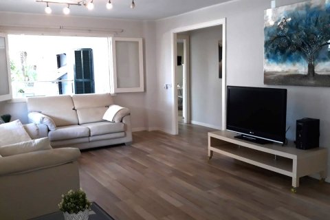 Apartment for rent Port D'alcudia, Mallorca, Spain 2 bedrooms, 99 sq.m. No. 129484 - photo 2
