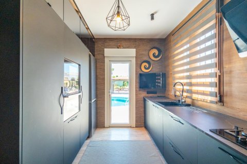 Villa pārdošanā El Chaparral, Alicante, Spānijā 4 istabas, 163 m2 Nr. 130565 - attēls 8