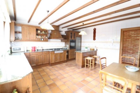 Villa for sale Alicante, Spain 4 bedrooms, 350 sq.m. No. 128934 - photo 9
