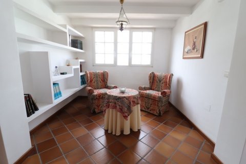 Villa for sale Alicante, Spain 4 bedrooms, 350 sq.m. No. 128934 - photo 21