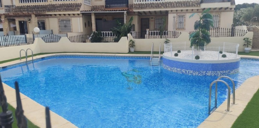 Townhouse Alicante, Spain 2 bedrooms, 106 sq.m. No. 128936