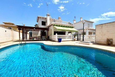 Villa for sale La Zenia, Alicante, Spain 4 bedrooms, 184 sq.m. No. 125695 - photo 1