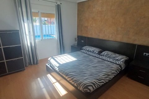 Villa à vendre Torrevieja, Alicante, Espagne, 3 chambres, 132 m2 No. 125693 - photo 30