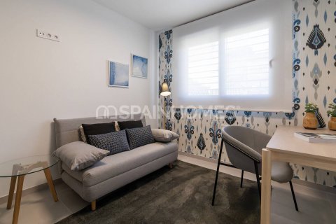 Lägenhet till salu Orihuela, Alicante, Spanien 3 sovrum, 116 kvm. Nr. 120934 - foto 23