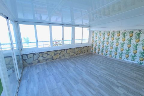 Lägenhet till salu i El Campello, Alicante, Spanien 3 sovrum, 81 kvm. Nr. 127267 - foto 7