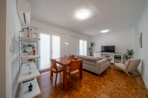 Apartment for rent Alicante, Spain 1 bedroom, 62 sq.m. No. 127271 - photo 2