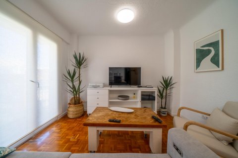Apartment for rent Alicante, Spain 1 bedroom, 62 sq.m. No. 127271 - photo 9